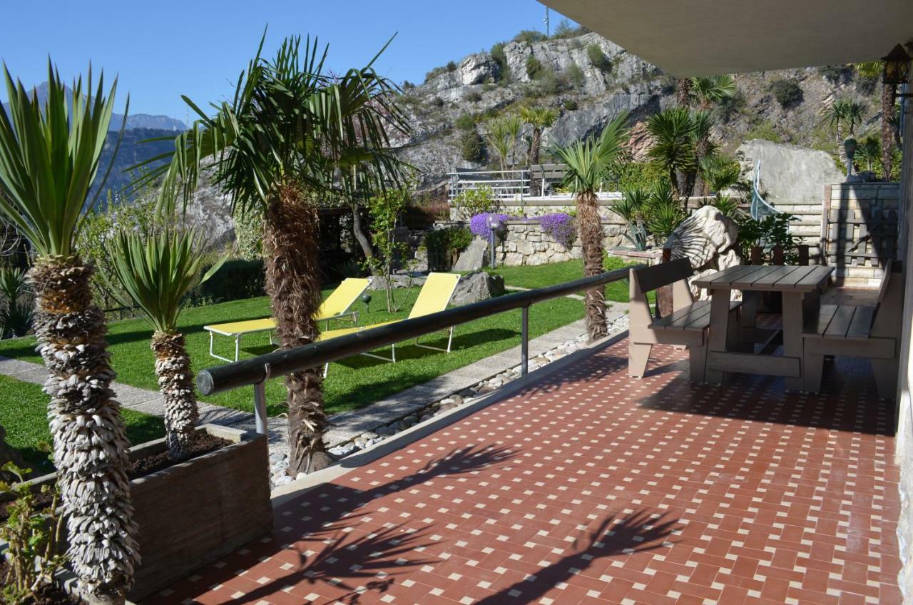 Ospitalita In Zona Panoramica Apartman Torbole Sul Garda Kültér fotó
